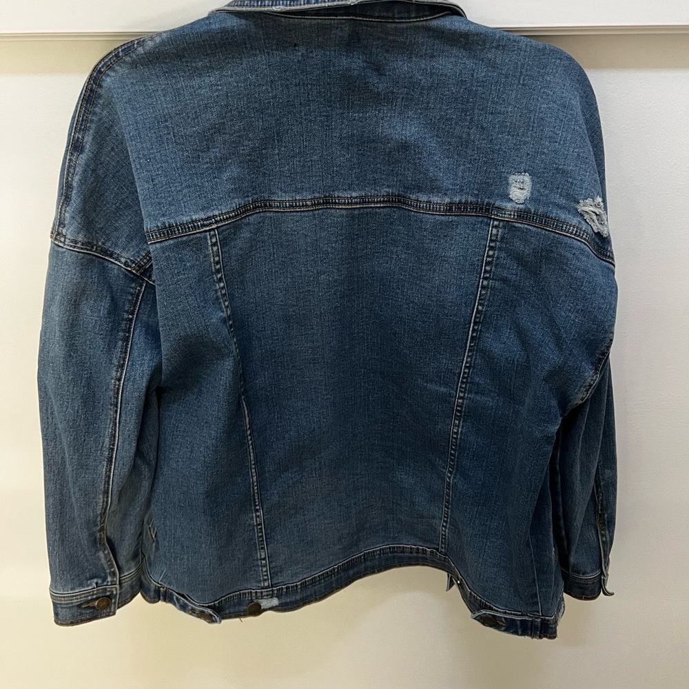 Max Jeans Jean Jacket in Excellent Condition - Picture 7 of 7